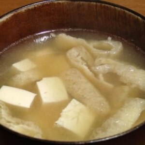 豆腐と揚げの味噌汁